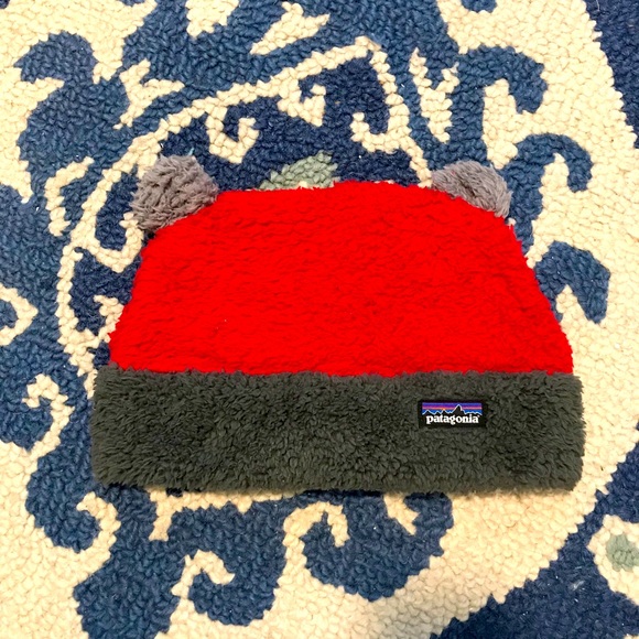 Patagonia Other - Patagonia hat 5T ⛄️